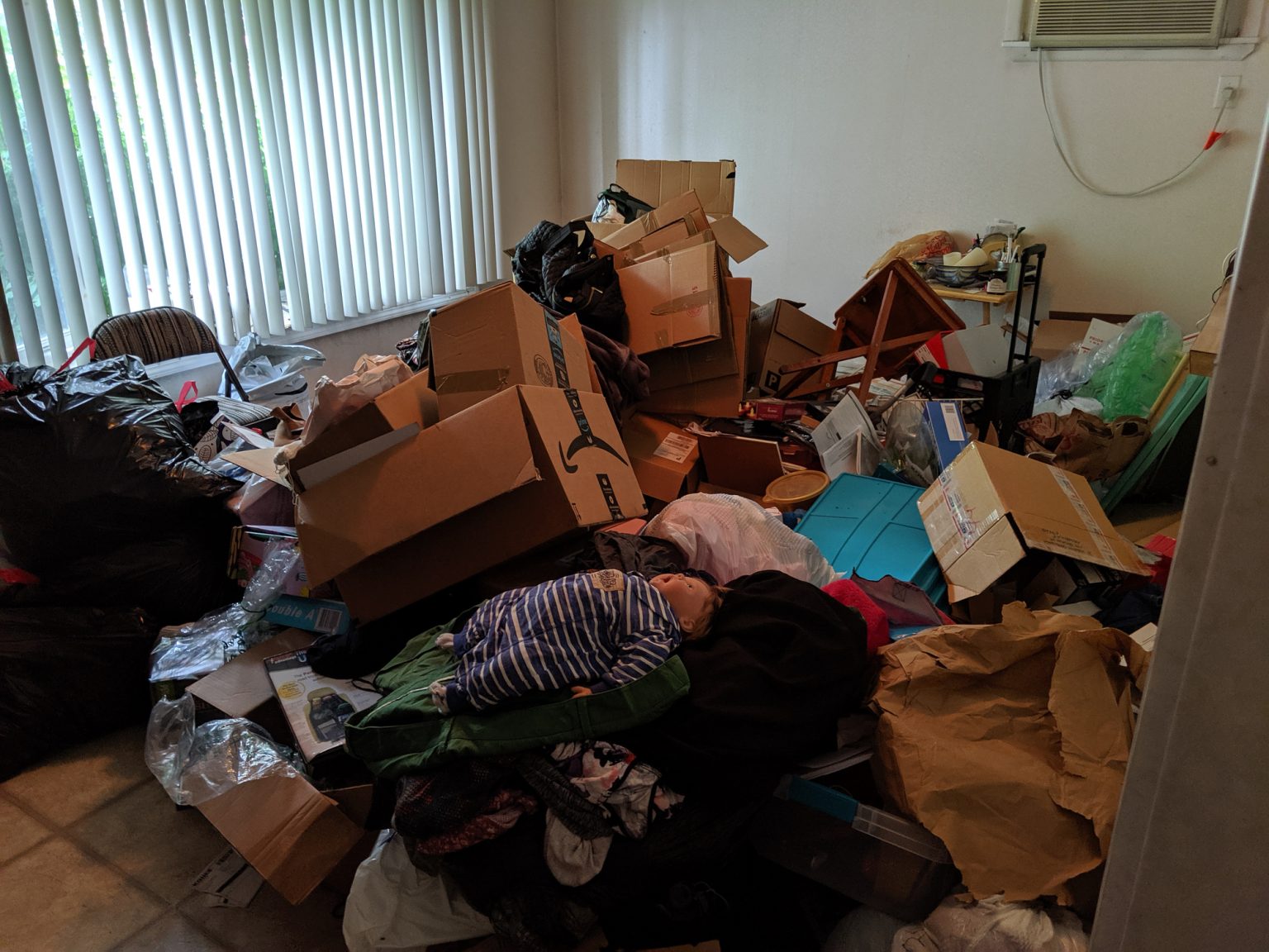 Professional Hoarder Cleaning Services